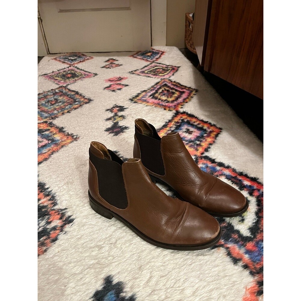 Topshop Chelsea Boots